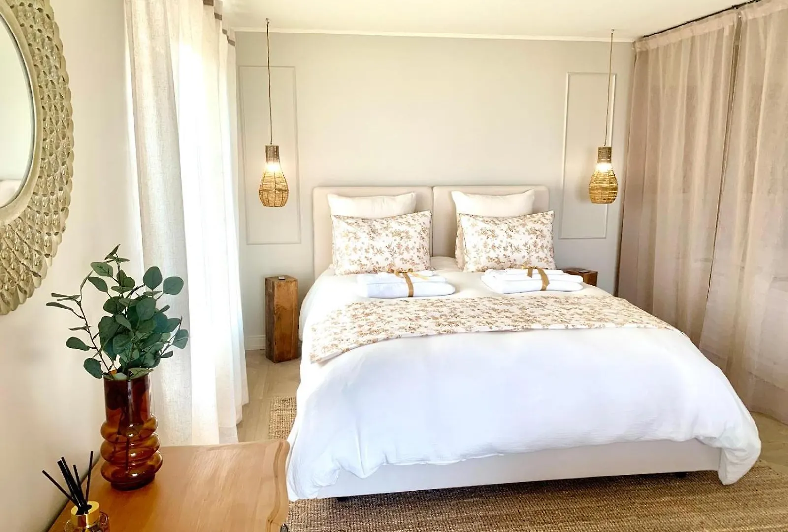 Theizé L'Instant Beaujolais 2 Ou 4 Personnes Logis Cosy Balneo Vue Jardinヴィラ