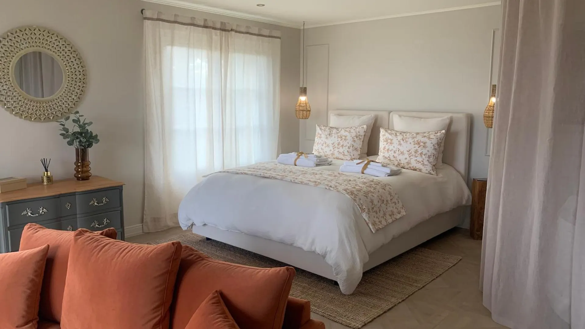 Theizé L'Instant Beaujolais 2 Ou 4 Personnes Logis Cosy Balneo Vue Jardinヴィラ 0*,  フランス