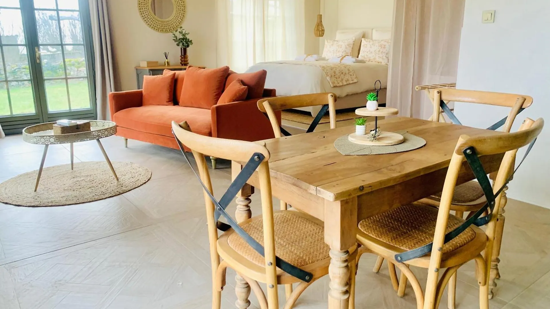 Theizé L'Instant Beaujolais 2 Ou 4 Personnes Logis Cosy Balneo Vue Jardinヴィラ 別荘