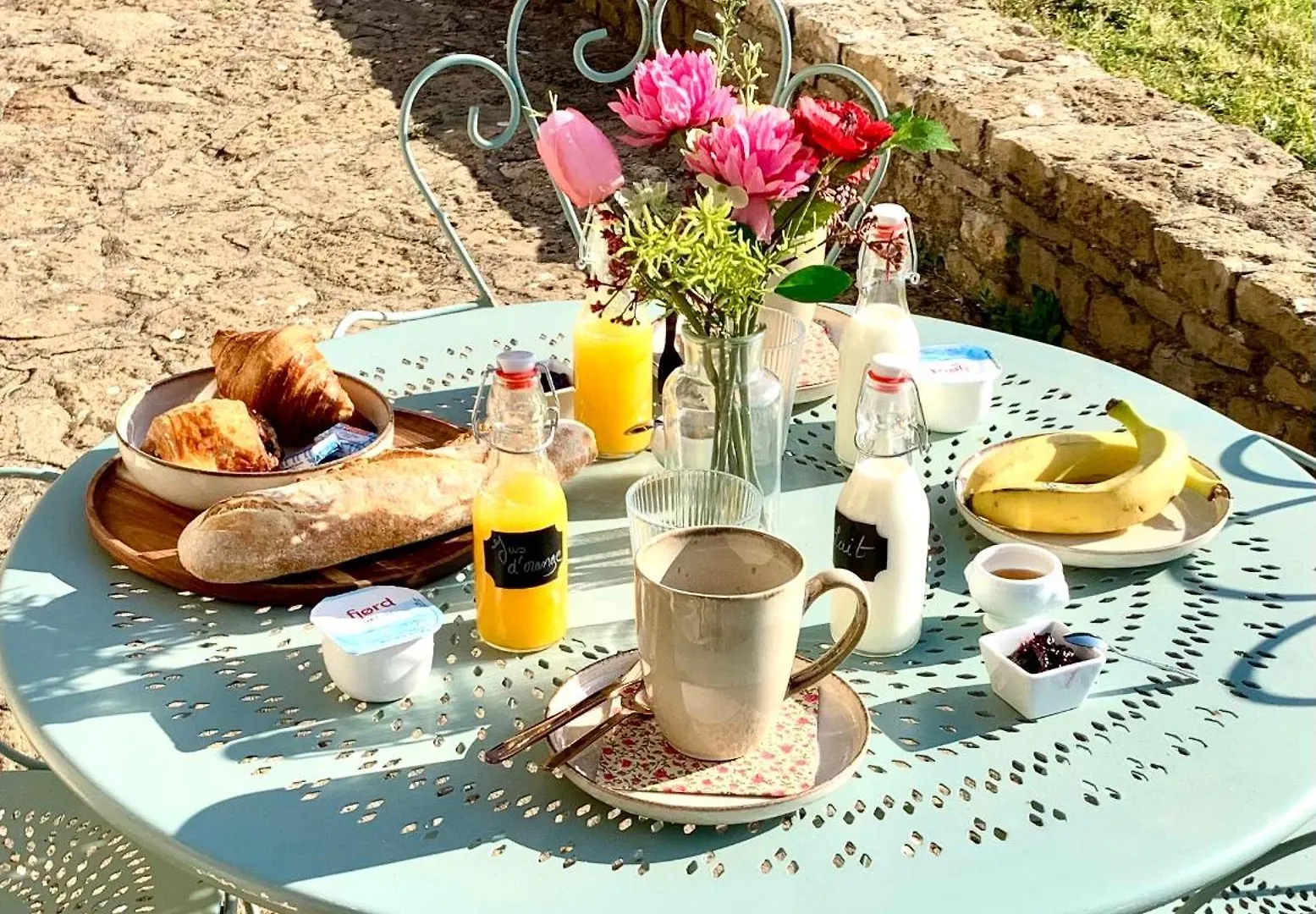 別荘 Theizé L'Instant Beaujolais 2 Ou 4 Personnes Logis Cosy Balneo Vue Jardinヴィラ